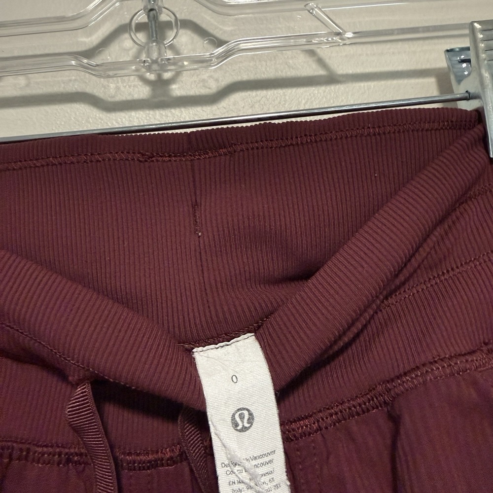 Lululemon Dance Studio Mid-Rise Jogger Swift *Full Length in Purple Size 0 - Picture 4 of 8